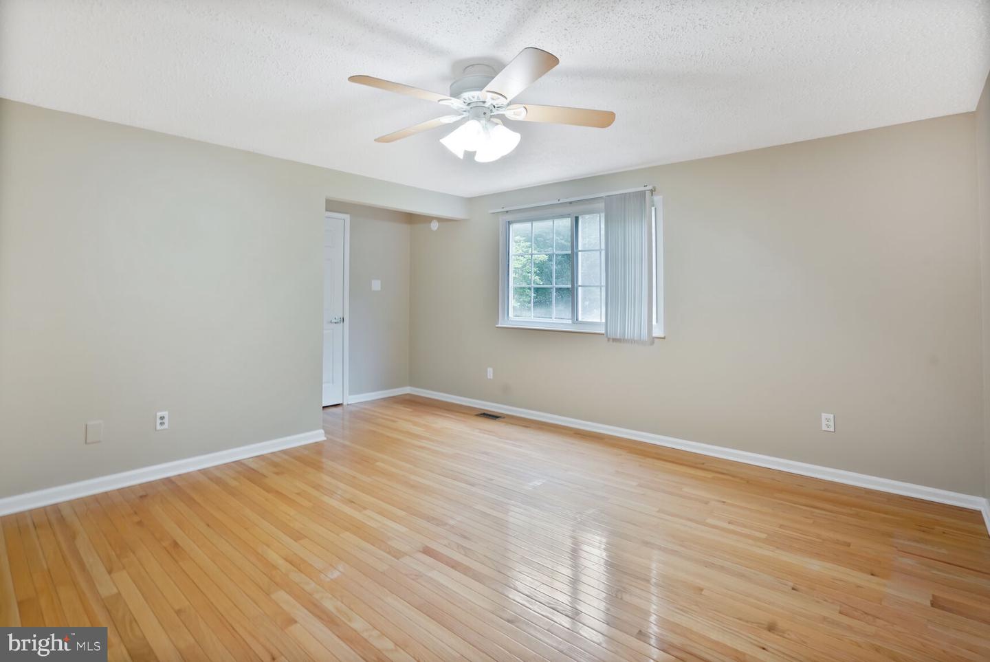 3237 BETHEL CHURCH DR, WOODBRIDGE, Virginia 22192, 3 Bedrooms Bedrooms, ,2 BathroomsBathrooms,Residential,For sale,3237 BETHEL CHURCH DR,VAPW2093650 MLS # VAPW2093650