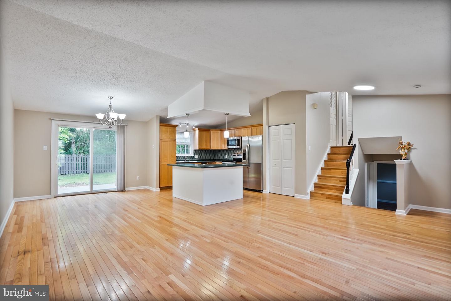 3237 BETHEL CHURCH DR, WOODBRIDGE, Virginia 22192, 3 Bedrooms Bedrooms, ,2 BathroomsBathrooms,Residential,For sale,3237 BETHEL CHURCH DR,VAPW2093650 MLS # VAPW2093650