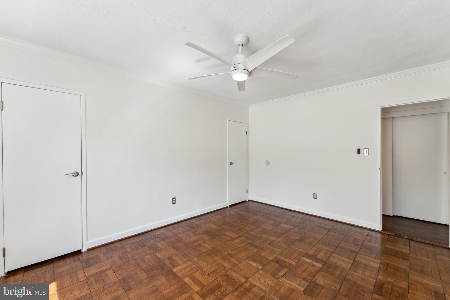 3701 5TH ST S #212, ARLINGTON, Virginia 22204, 1 Bedroom Bedrooms, ,1 BathroomBathrooms,Residential,For sale,3701 5TH ST S #212,VAAR2056876 MLS # VAAR2056876