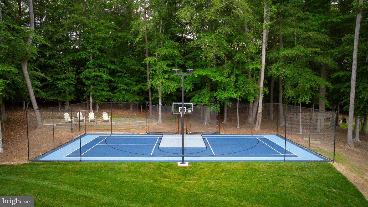 542 TWIN LAKES LN, BUMPASS, Virginia 23024, 7 Bedrooms Bedrooms, 37 Rooms Rooms,7 BathroomsBathrooms,Residential,For sale,542 TWIN LAKES LN,VALA2007786 MLS # VALA2007786
