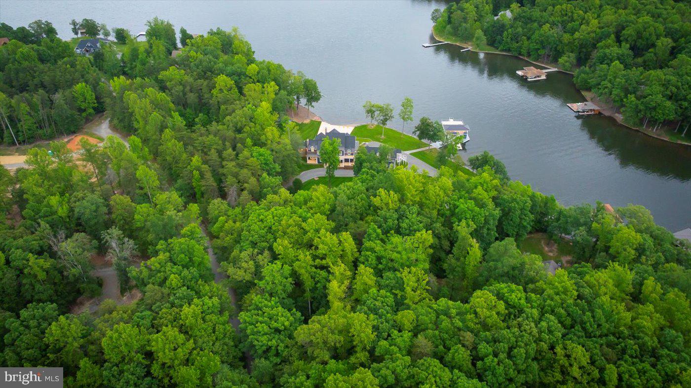 542 TWIN LAKES LN, BUMPASS, Virginia 23024, 7 Bedrooms Bedrooms, 37 Rooms Rooms,7 BathroomsBathrooms,Residential,For sale,542 TWIN LAKES LN,VALA2007786 MLS # VALA2007786