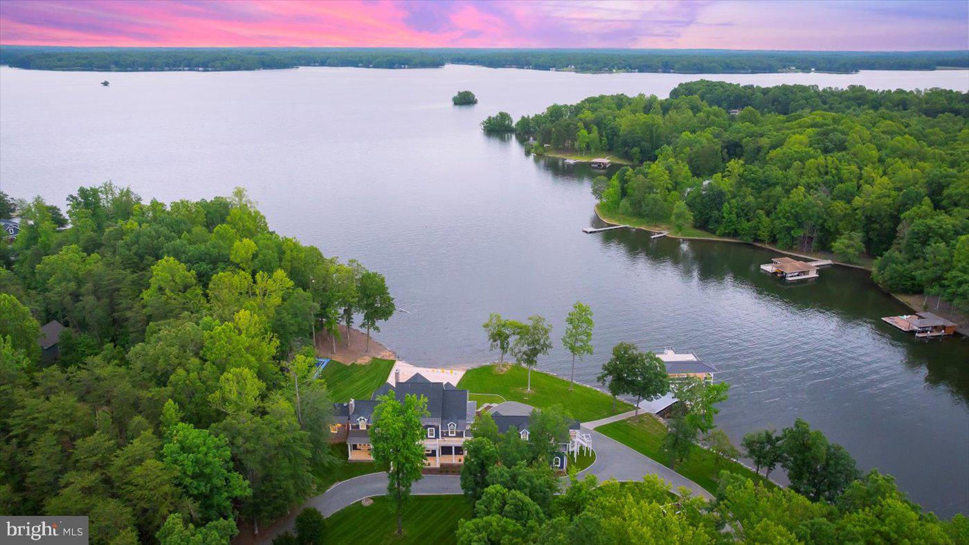542 TWIN LAKES LN, BUMPASS, Virginia 23024, 7 Bedrooms Bedrooms, 37 Rooms Rooms,7 BathroomsBathrooms,Residential,For sale,542 TWIN LAKES LN,VALA2007786 MLS # VALA2007786