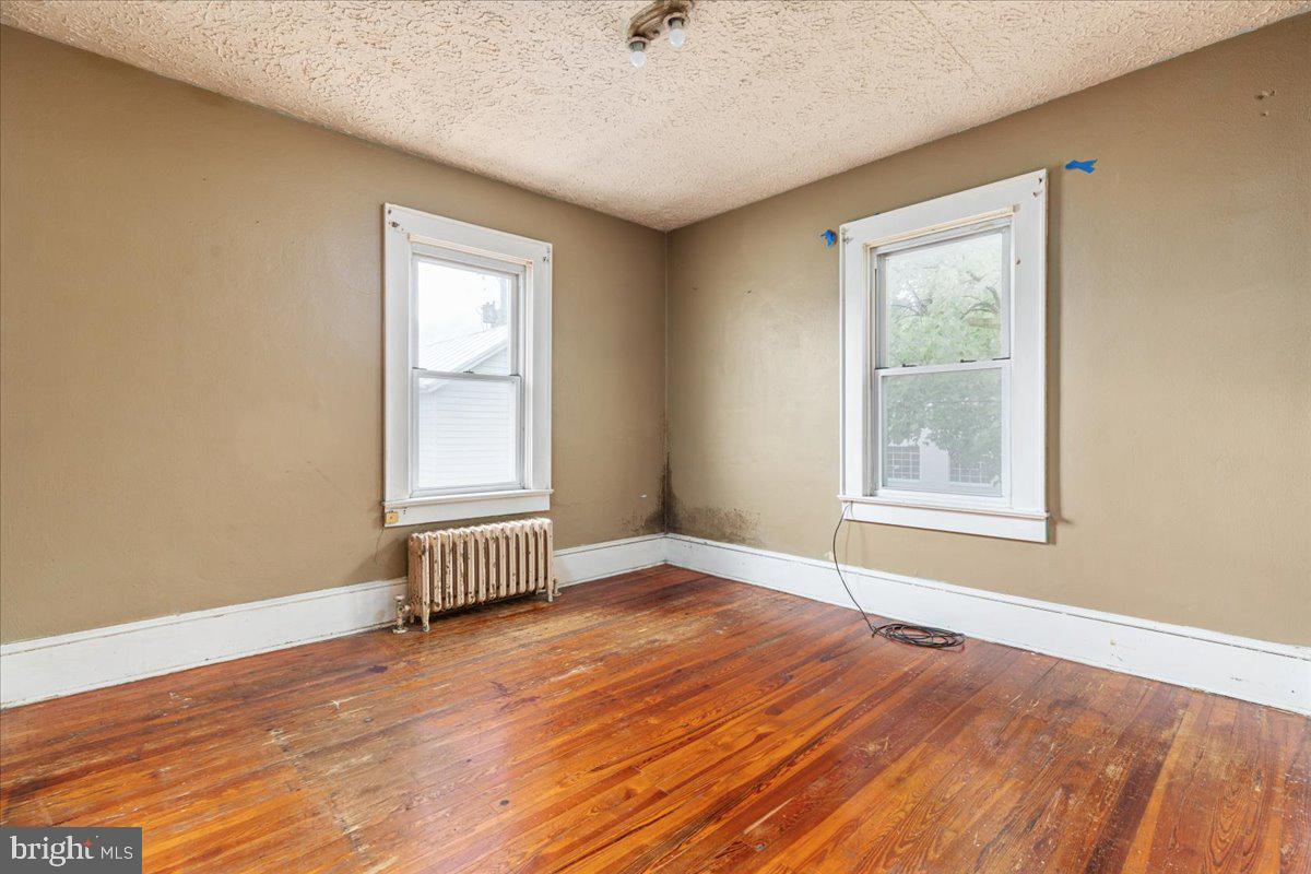 21 W PALL MALL ST, WINCHESTER, Virginia 22601, 4 Bedrooms Bedrooms, ,1 BathroomBathrooms,Residential,For sale,21 W PALL MALL ST,VAWI2007630 MLS # VAWI2007630