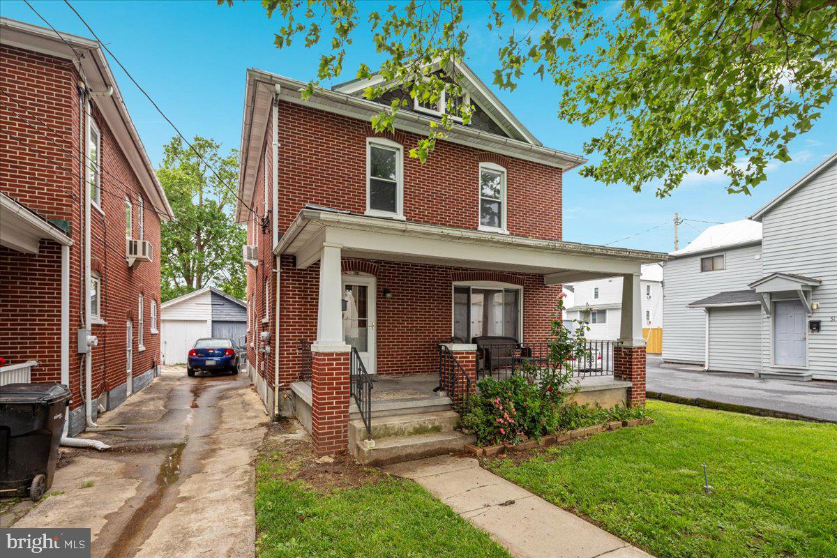 21 W PALL MALL ST, WINCHESTER, Virginia 22601, 4 Bedrooms Bedrooms, ,1 BathroomBathrooms,Residential,For sale,21 W PALL MALL ST,VAWI2007630 MLS # VAWI2007630