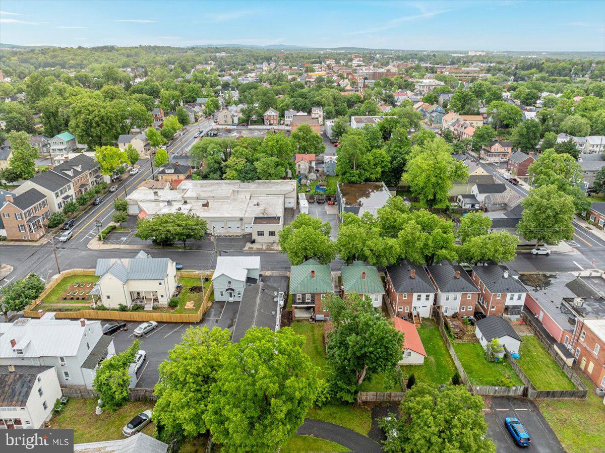 21 W PALL MALL ST, WINCHESTER, Virginia 22601, 4 Bedrooms Bedrooms, ,1 BathroomBathrooms,Residential,For sale,21 W PALL MALL ST,VAWI2007630 MLS # VAWI2007630