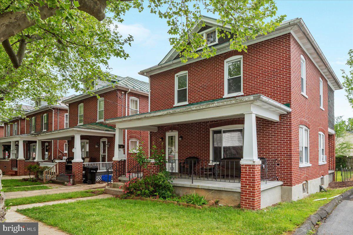 21 W PALL MALL ST, WINCHESTER, Virginia 22601, 4 Bedrooms Bedrooms, ,1 BathroomBathrooms,Residential,For sale,21 W PALL MALL ST,VAWI2007630 MLS # VAWI2007630