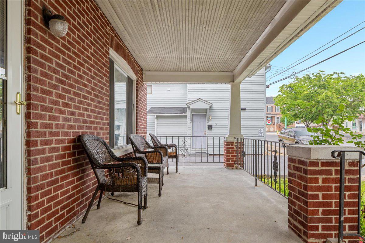 21 W PALL MALL ST, WINCHESTER, Virginia 22601, 4 Bedrooms Bedrooms, ,1 BathroomBathrooms,Residential,For sale,21 W PALL MALL ST,VAWI2007630 MLS # VAWI2007630
