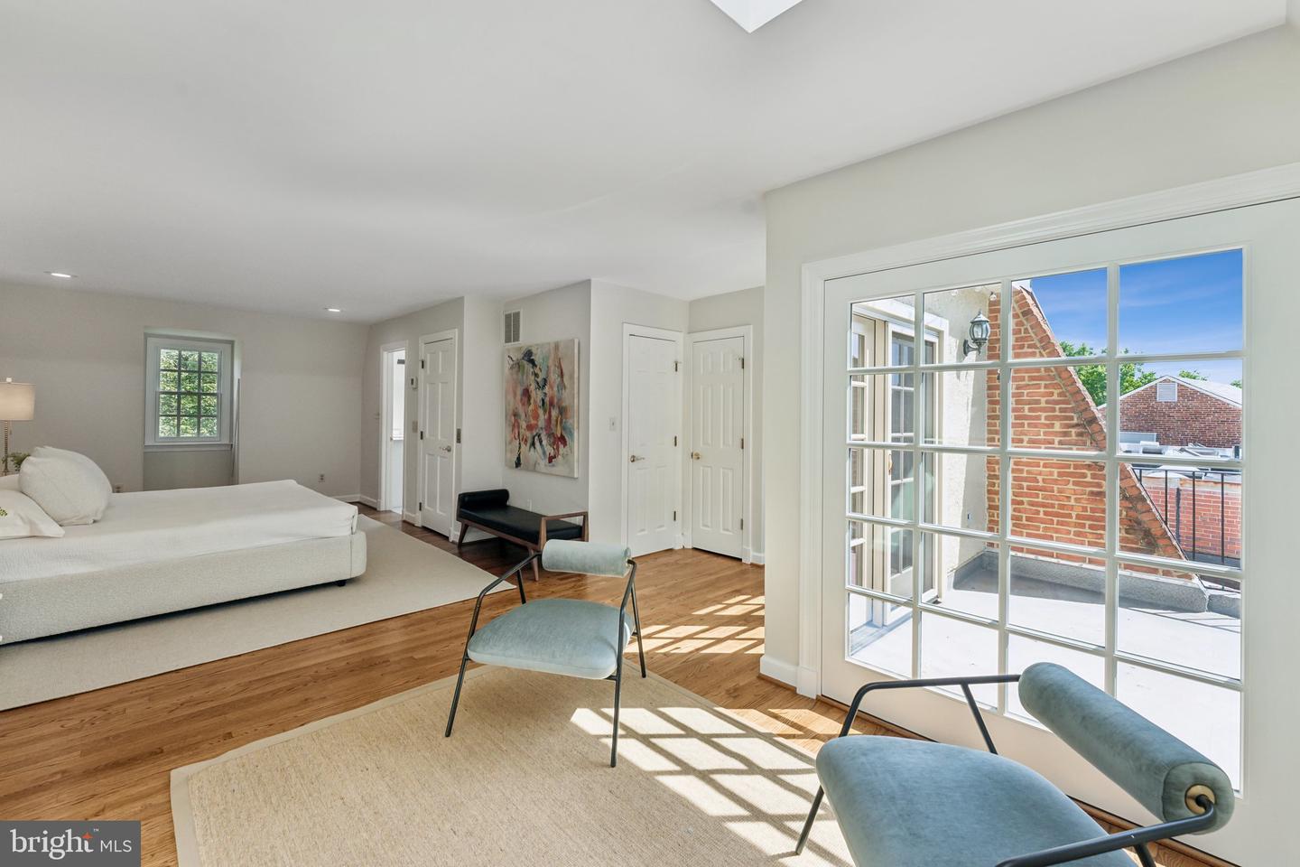 3240 RESERVOIR RD NW, WASHINGTON, District Of Columbia 20007, 3 Bedrooms Bedrooms, ,4 BathroomsBathrooms,Residential,For sale,3240 RESERVOIR RD NW,DCDC2199274 MLS # DCDC2199274