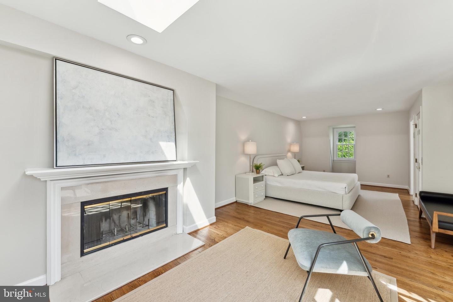 3240 RESERVOIR RD NW, WASHINGTON, District Of Columbia 20007, 3 Bedrooms Bedrooms, ,4 BathroomsBathrooms,Residential,For sale,3240 RESERVOIR RD NW,DCDC2199274 MLS # DCDC2199274