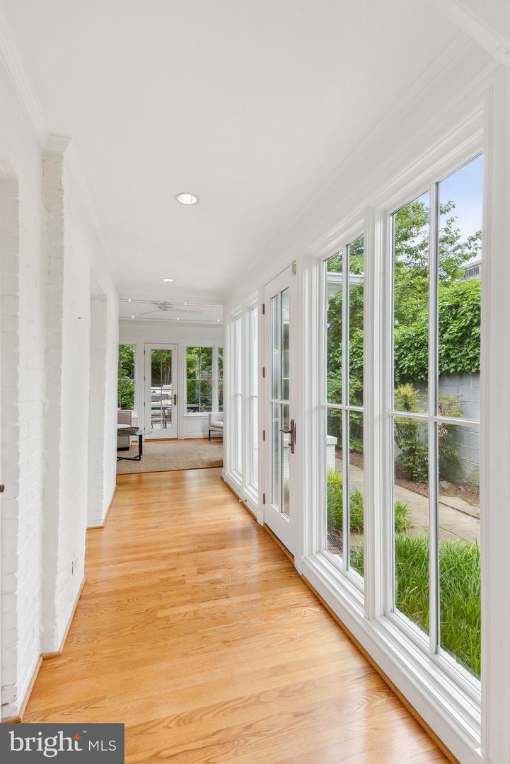 3309 Q ST NW, WASHINGTON, District Of Columbia 20007, 3 Bedrooms Bedrooms, ,2 BathroomsBathrooms,Residential,For sale,3309 Q ST NW,DCDC2199276 MLS # DCDC2199276