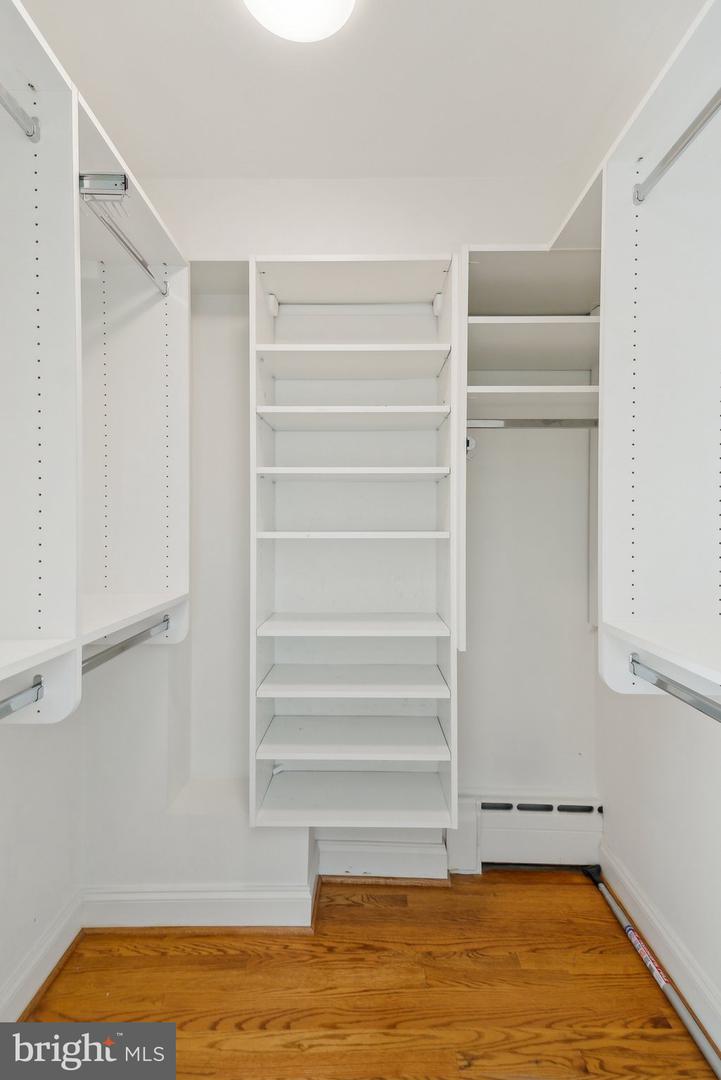 3309 Q ST NW, WASHINGTON, District Of Columbia 20007, 3 Bedrooms Bedrooms, ,2 BathroomsBathrooms,Residential,For sale,3309 Q ST NW,DCDC2199276 MLS # DCDC2199276