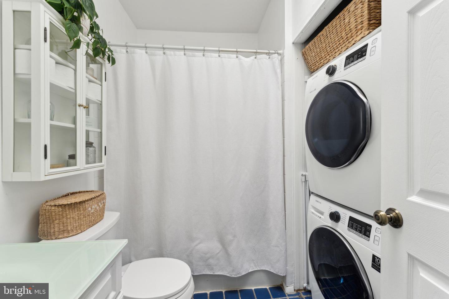 1215 WALTER ST SE, WASHINGTON, District Of Columbia 20003, 2 Bedrooms Bedrooms, ,1 BathroomBathrooms,Residential,For sale,1215 WALTER ST SE,DCDC2199610 MLS # DCDC2199610