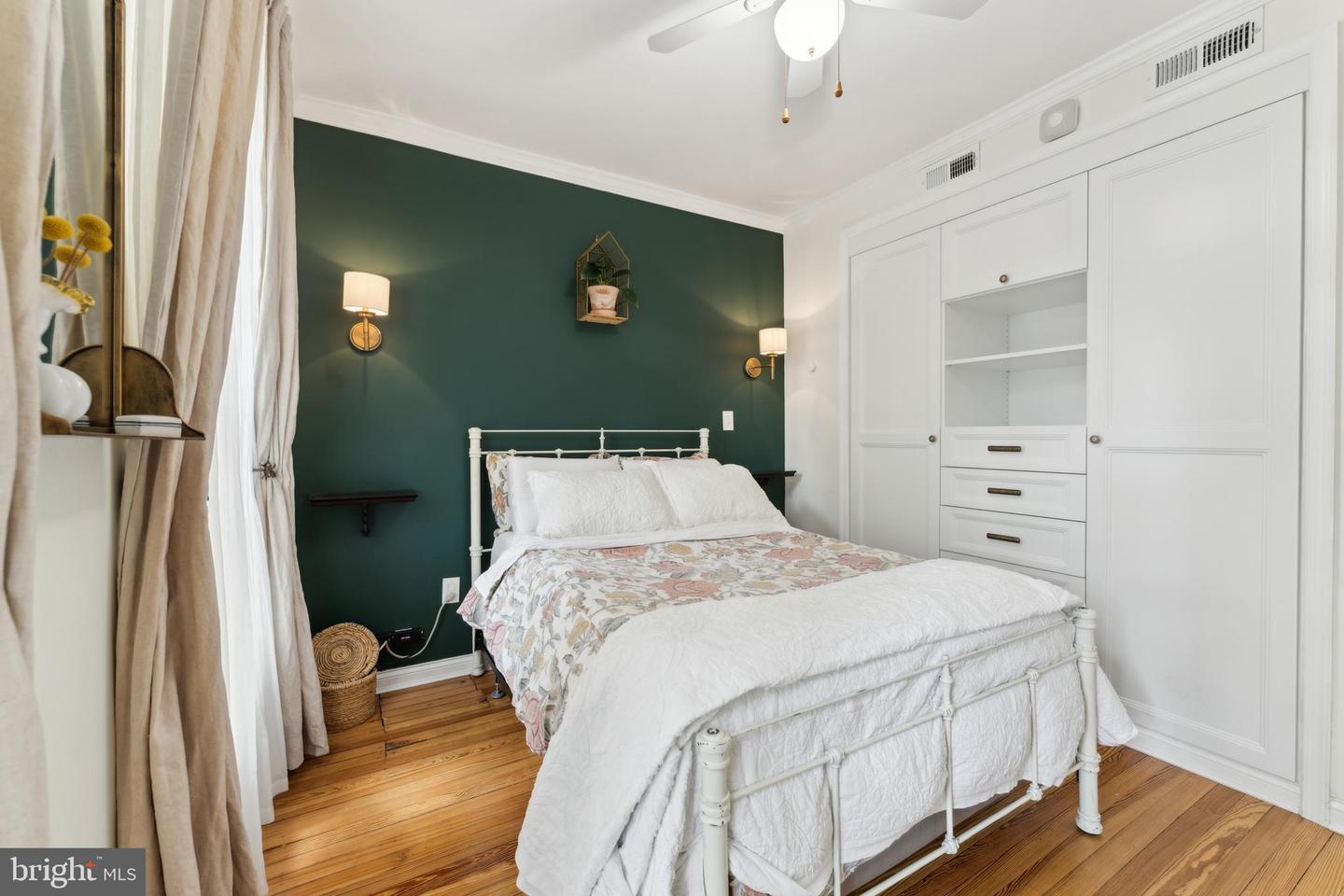 1215 WALTER ST SE, WASHINGTON, District Of Columbia 20003, 2 Bedrooms Bedrooms, ,1 BathroomBathrooms,Residential,For sale,1215 WALTER ST SE,DCDC2199610 MLS # DCDC2199610