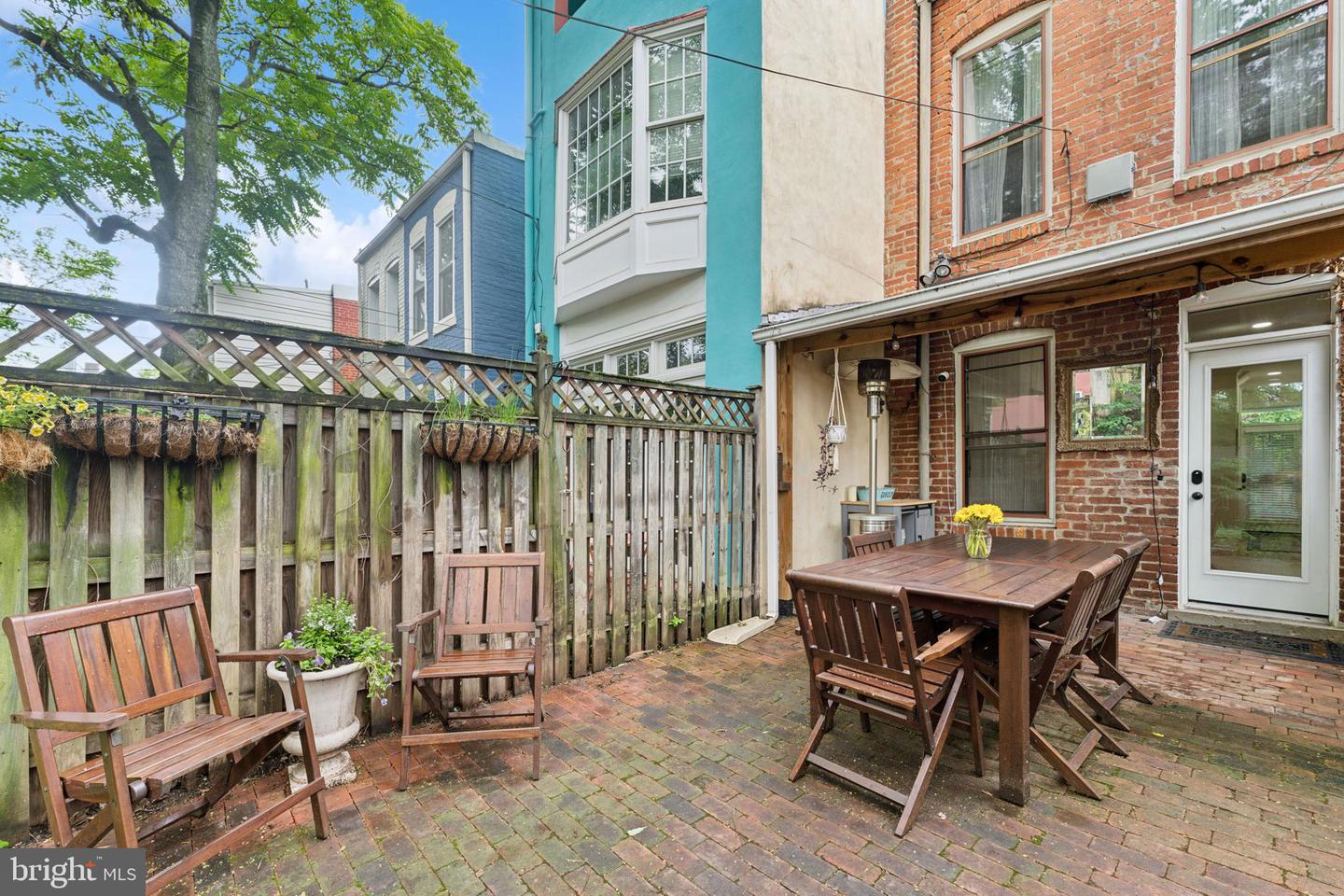 1215 WALTER ST SE, WASHINGTON, District Of Columbia 20003, 2 Bedrooms Bedrooms, ,1 BathroomBathrooms,Residential,For sale,1215 WALTER ST SE,DCDC2199610 MLS # DCDC2199610