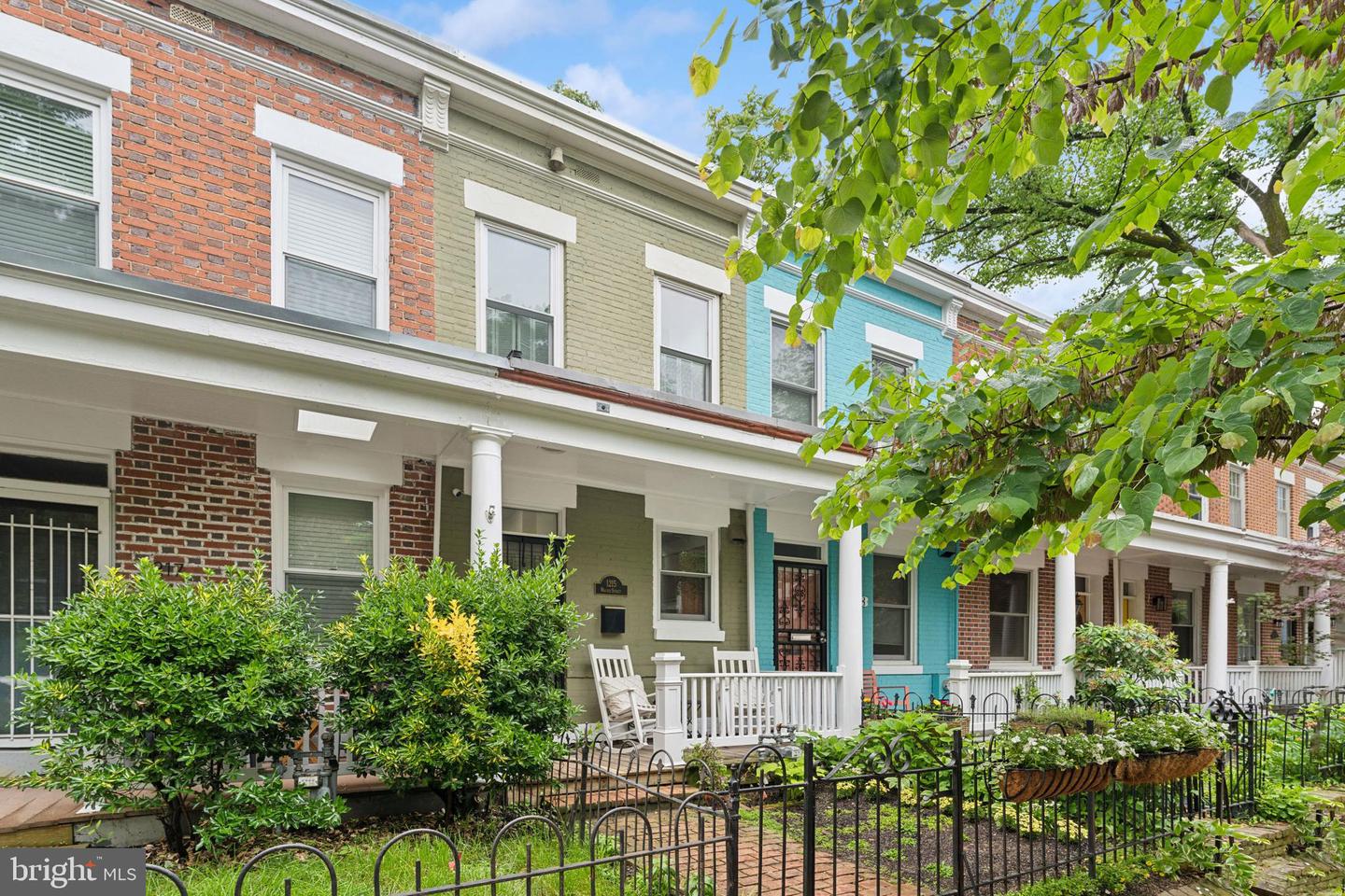 1215 WALTER ST SE, WASHINGTON, District Of Columbia 20003, 2 Bedrooms Bedrooms, ,1 BathroomBathrooms,Residential,For sale,1215 WALTER ST SE,DCDC2199610 MLS # DCDC2199610