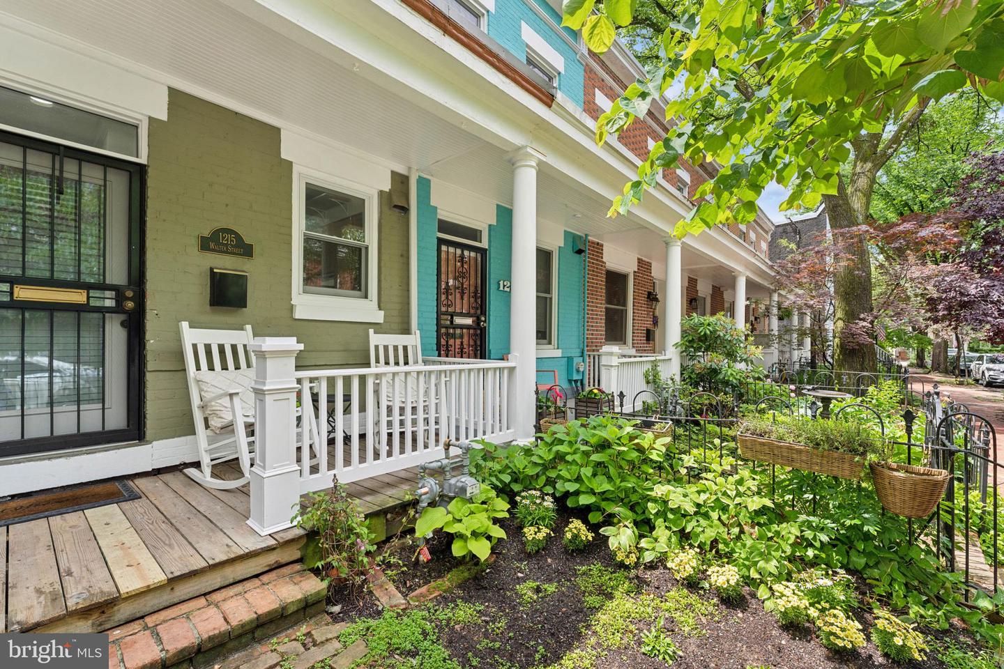 1215 WALTER ST SE, WASHINGTON, District Of Columbia 20003, 2 Bedrooms Bedrooms, ,1 BathroomBathrooms,Residential,For sale,1215 WALTER ST SE,DCDC2199610 MLS # DCDC2199610