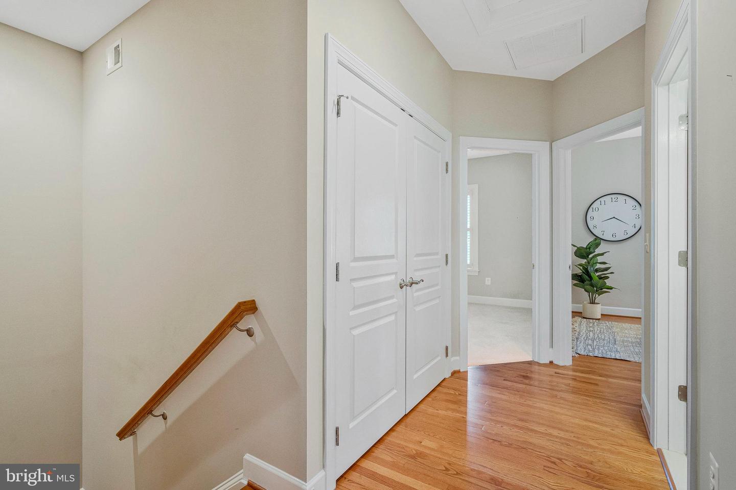 109 ANTHEM AVE, HERNDON, Virginia 20170, 3 Bedrooms Bedrooms, ,2 BathroomsBathrooms,Residential,For sale,109 ANTHEM AVE,VAFX2239574 MLS # VAFX2239574