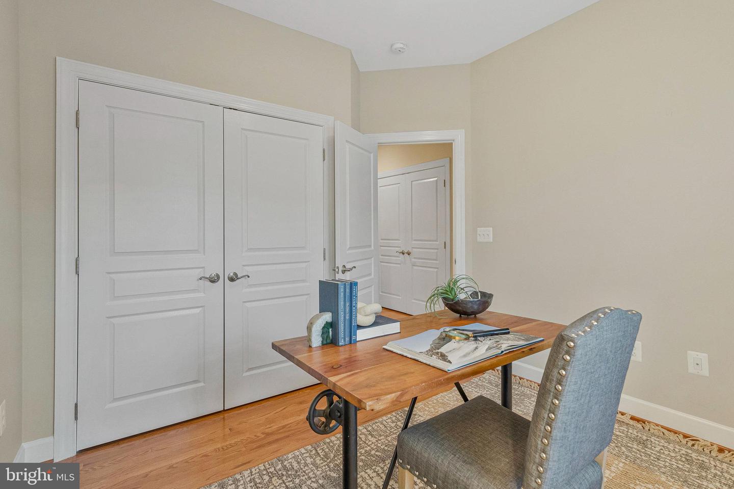 109 ANTHEM AVE, HERNDON, Virginia 20170, 3 Bedrooms Bedrooms, ,2 BathroomsBathrooms,Residential,For sale,109 ANTHEM AVE,VAFX2239574 MLS # VAFX2239574