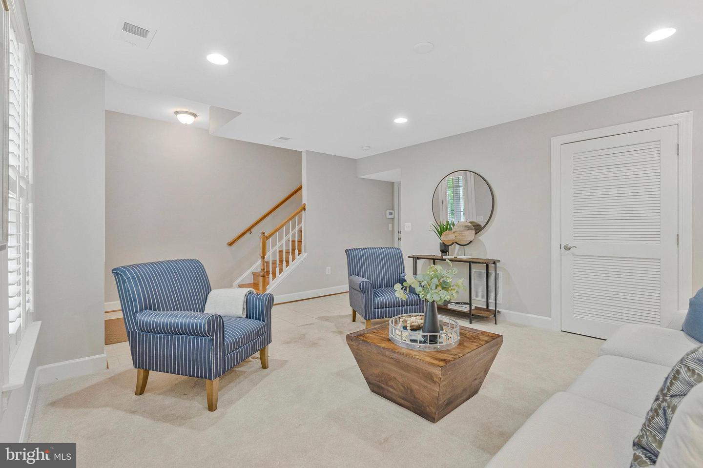 109 ANTHEM AVE, HERNDON, Virginia 20170, 3 Bedrooms Bedrooms, ,2 BathroomsBathrooms,Residential,For sale,109 ANTHEM AVE,VAFX2239574 MLS # VAFX2239574
