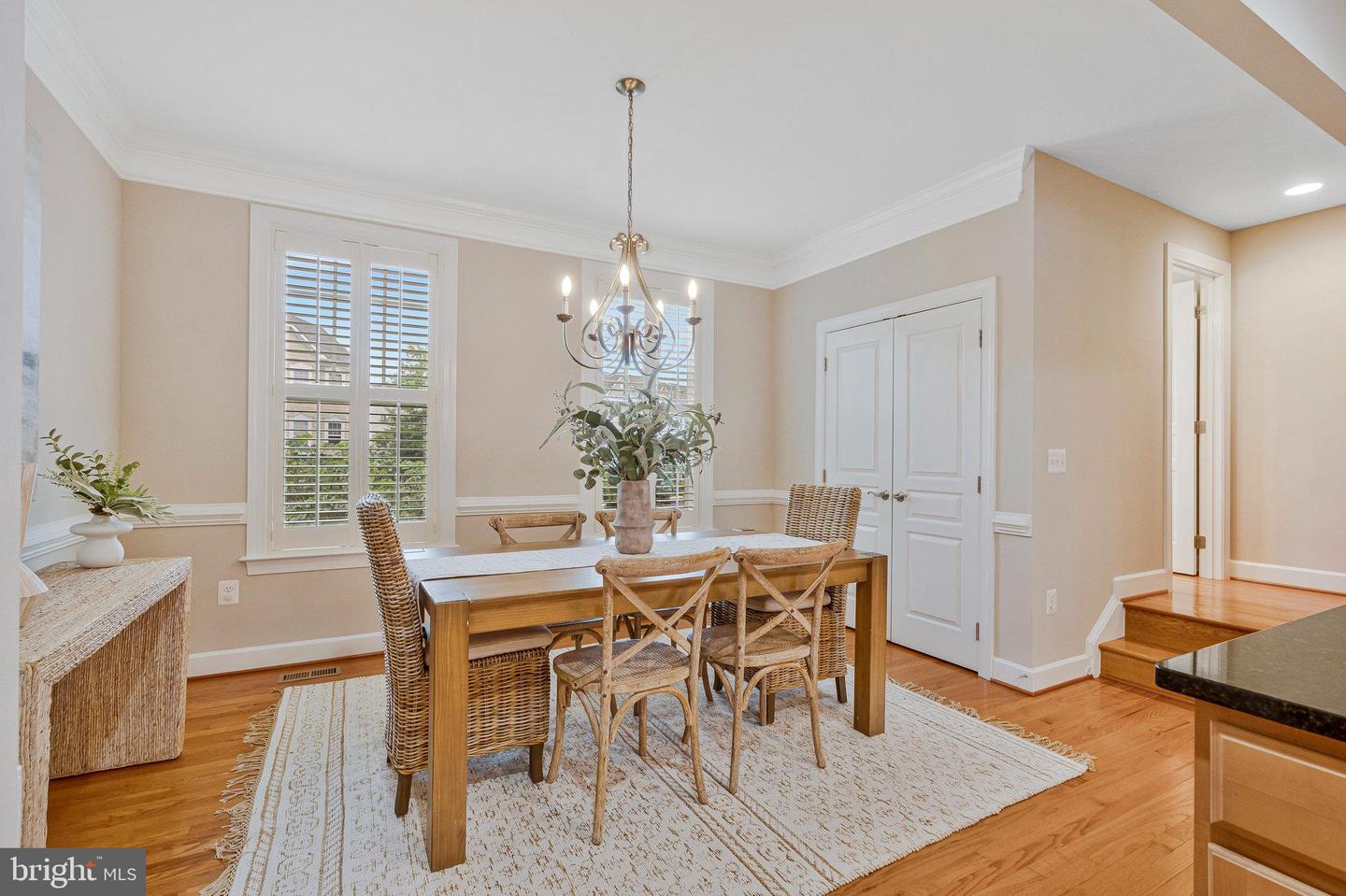 109 ANTHEM AVE, HERNDON, Virginia 20170, 3 Bedrooms Bedrooms, ,2 BathroomsBathrooms,Residential,For sale,109 ANTHEM AVE,VAFX2239574 MLS # VAFX2239574