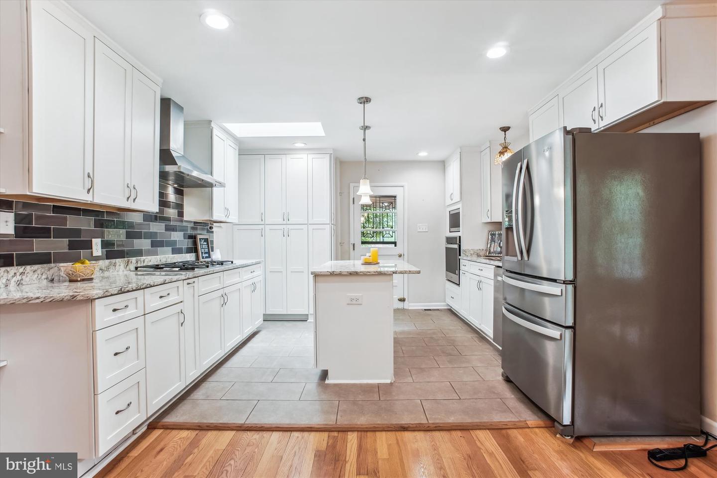 6448 EPPARD ST, FALLS CHURCH, Virginia 22042, 4 Bedrooms Bedrooms, ,3 BathroomsBathrooms,Residential,For sale,6448 EPPARD ST,VAFX2239746 MLS # VAFX2239746