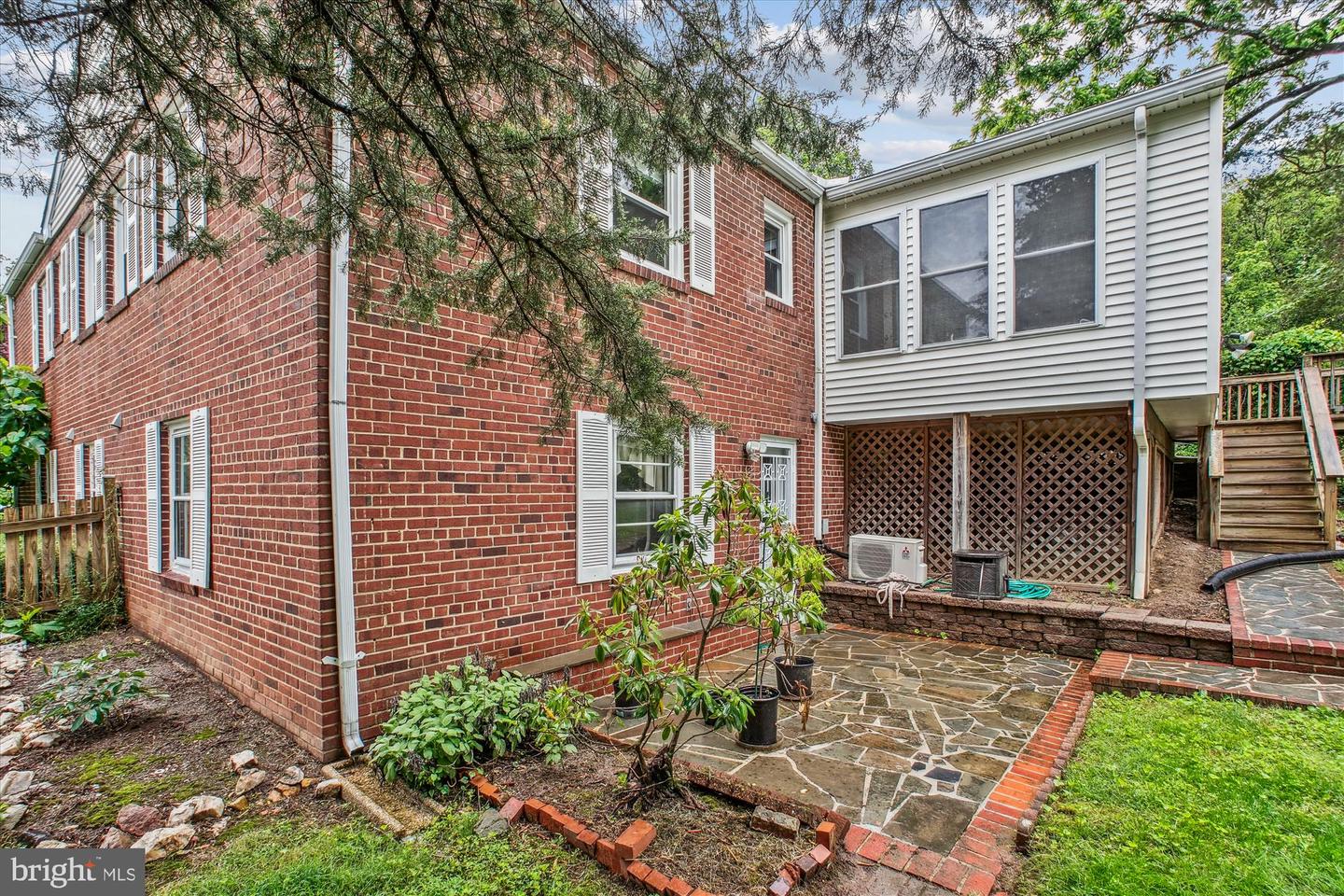 6448 EPPARD ST, FALLS CHURCH, Virginia 22042, 4 Bedrooms Bedrooms, ,3 BathroomsBathrooms,Residential,For sale,6448 EPPARD ST,VAFX2239746 MLS # VAFX2239746