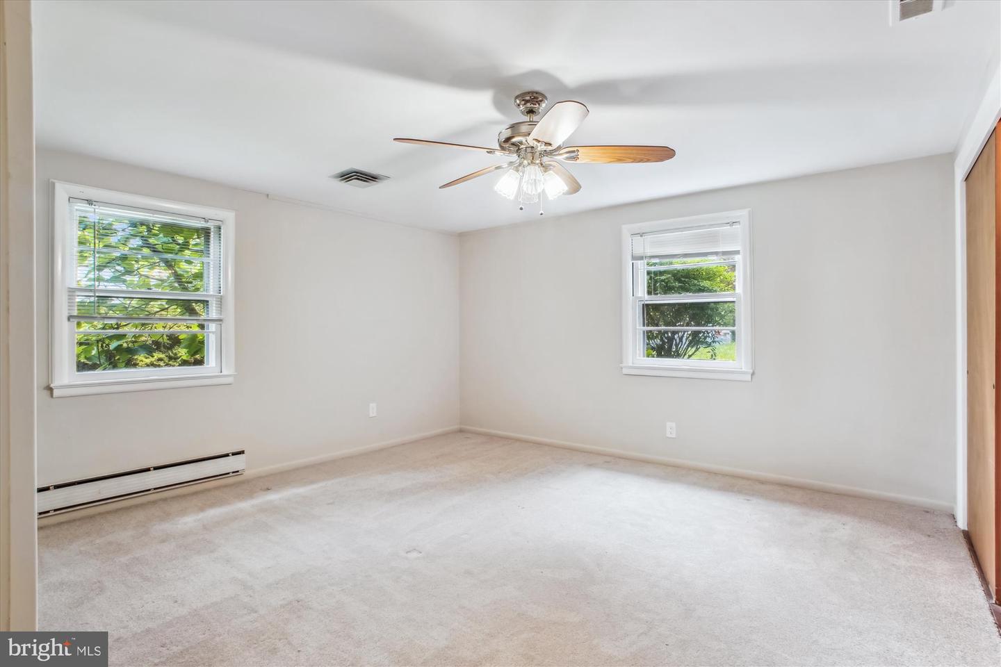 6448 EPPARD ST, FALLS CHURCH, Virginia 22042, 4 Bedrooms Bedrooms, ,3 BathroomsBathrooms,Residential,For sale,6448 EPPARD ST,VAFX2239746 MLS # VAFX2239746