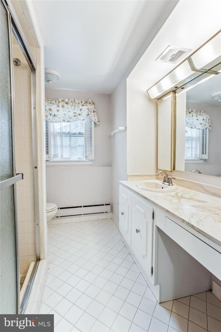 6448 EPPARD ST, FALLS CHURCH, Virginia 22042, 4 Bedrooms Bedrooms, ,3 BathroomsBathrooms,Residential,For sale,6448 EPPARD ST,VAFX2239746 MLS # VAFX2239746