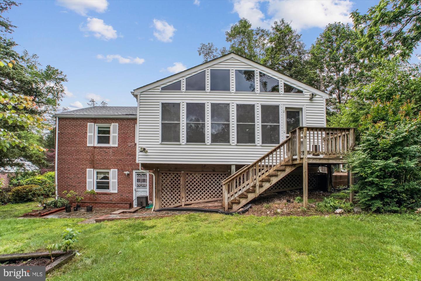 6448 EPPARD ST, FALLS CHURCH, Virginia 22042, 4 Bedrooms Bedrooms, ,3 BathroomsBathrooms,Residential,For sale,6448 EPPARD ST,VAFX2239746 MLS # VAFX2239746
