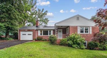 6448 EPPARD ST, FALLS CHURCH, Virginia 22042, 4 Bedrooms Bedrooms, ,3 BathroomsBathrooms,Residential,For sale,6448 EPPARD ST,VAFX2239746 MLS # VAFX2239746