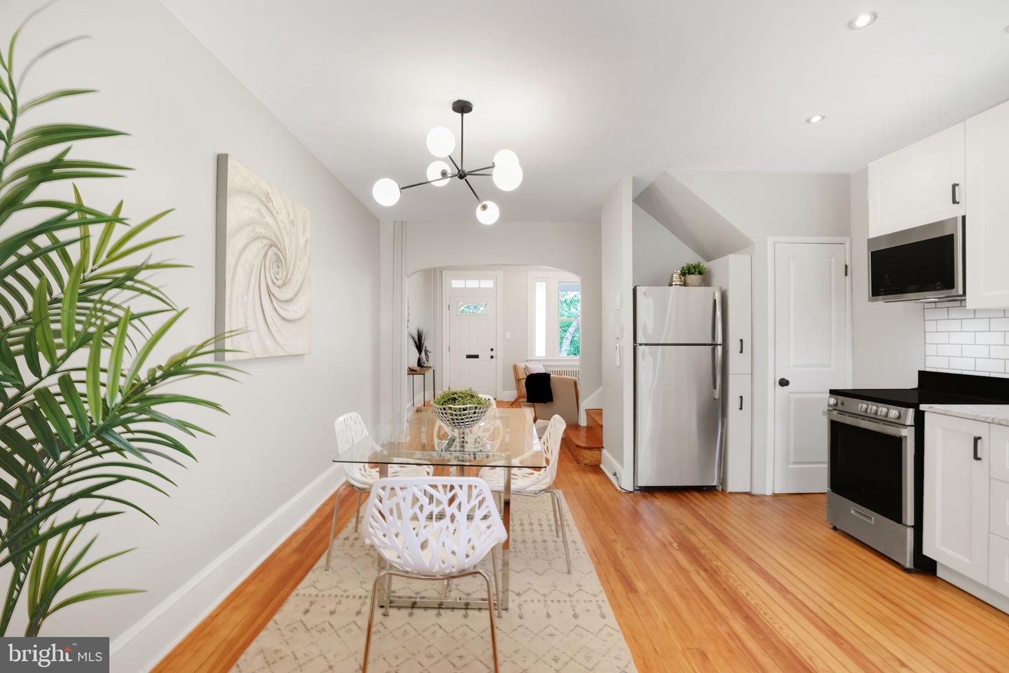 2420 2ND ST NE, WASHINGTON, District Of Columbia 20002, 2 Bedrooms Bedrooms, ,1 BathroomBathrooms,Residential,For sale,2420 2ND ST NE,DCDC2200228 MLS # DCDC2200228