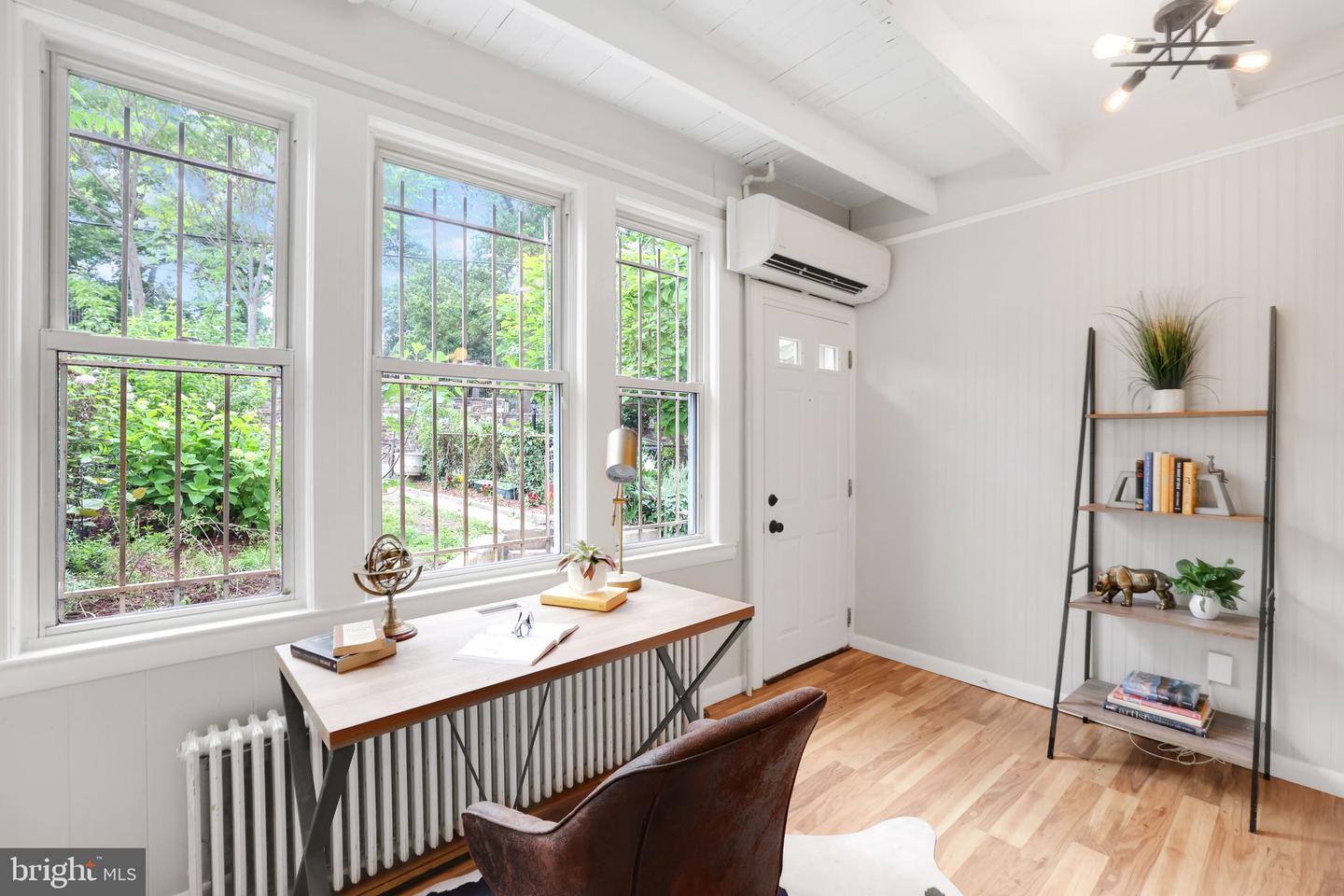 2420 2ND ST NE, WASHINGTON, District Of Columbia 20002, 2 Bedrooms Bedrooms, ,1 BathroomBathrooms,Residential,For sale,2420 2ND ST NE,DCDC2200228 MLS # DCDC2200228