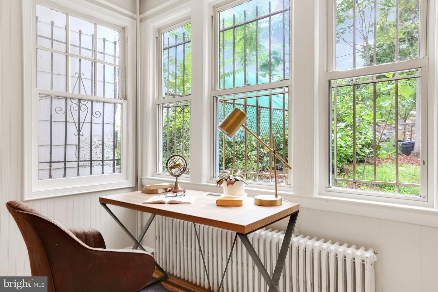 2420 2ND ST NE, WASHINGTON, District Of Columbia 20002, 2 Bedrooms Bedrooms, ,1 BathroomBathrooms,Residential,For sale,2420 2ND ST NE,DCDC2200228 MLS # DCDC2200228