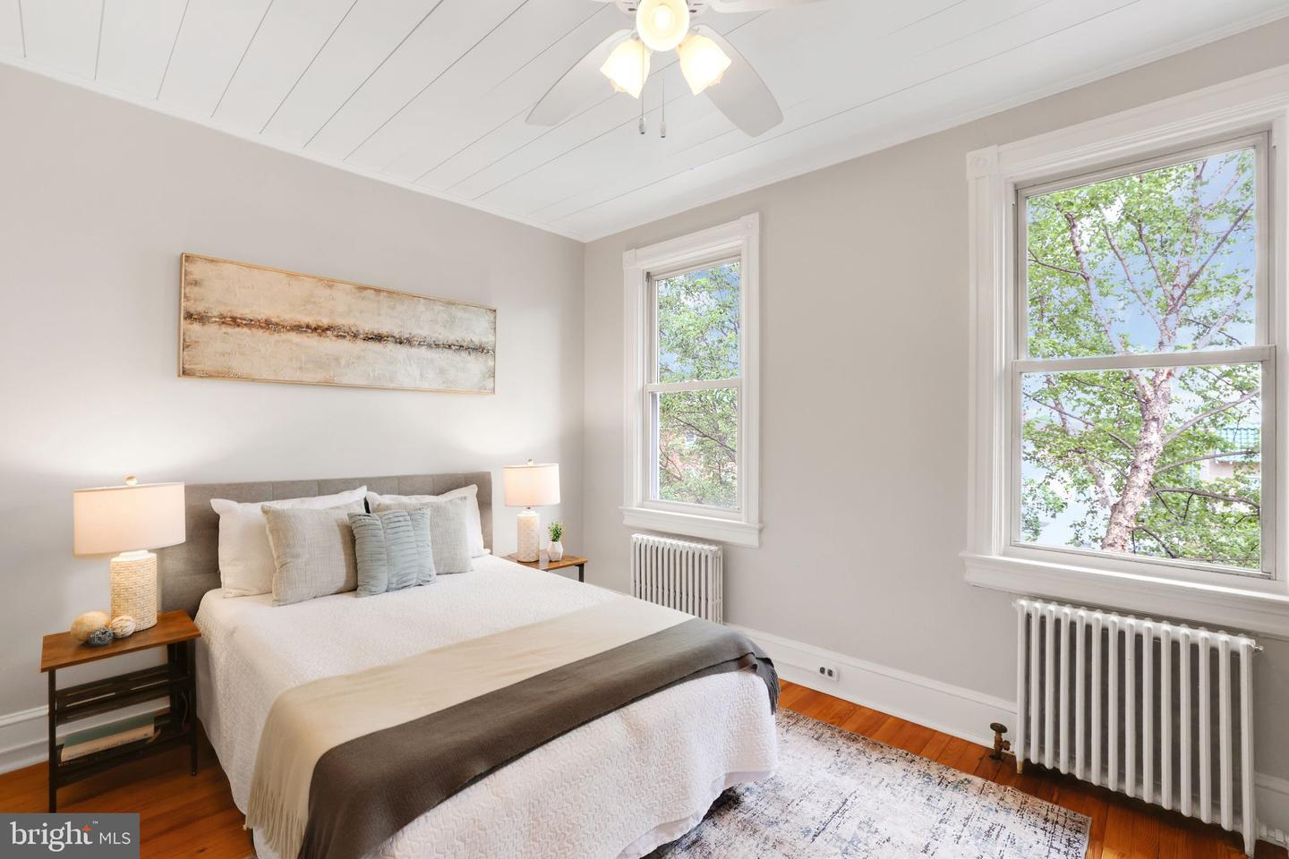 2420 2ND ST NE, WASHINGTON, District Of Columbia 20002, 2 Bedrooms Bedrooms, ,1 BathroomBathrooms,Residential,For sale,2420 2ND ST NE,DCDC2200228 MLS # DCDC2200228