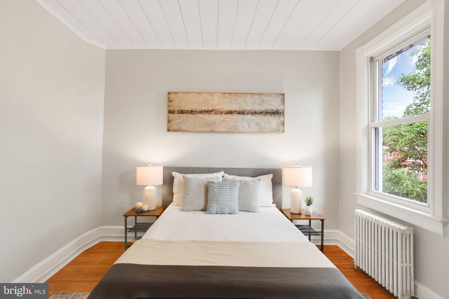 2420 2ND ST NE, WASHINGTON, District Of Columbia 20002, 2 Bedrooms Bedrooms, ,1 BathroomBathrooms,Residential,For sale,2420 2ND ST NE,DCDC2200228 MLS # DCDC2200228