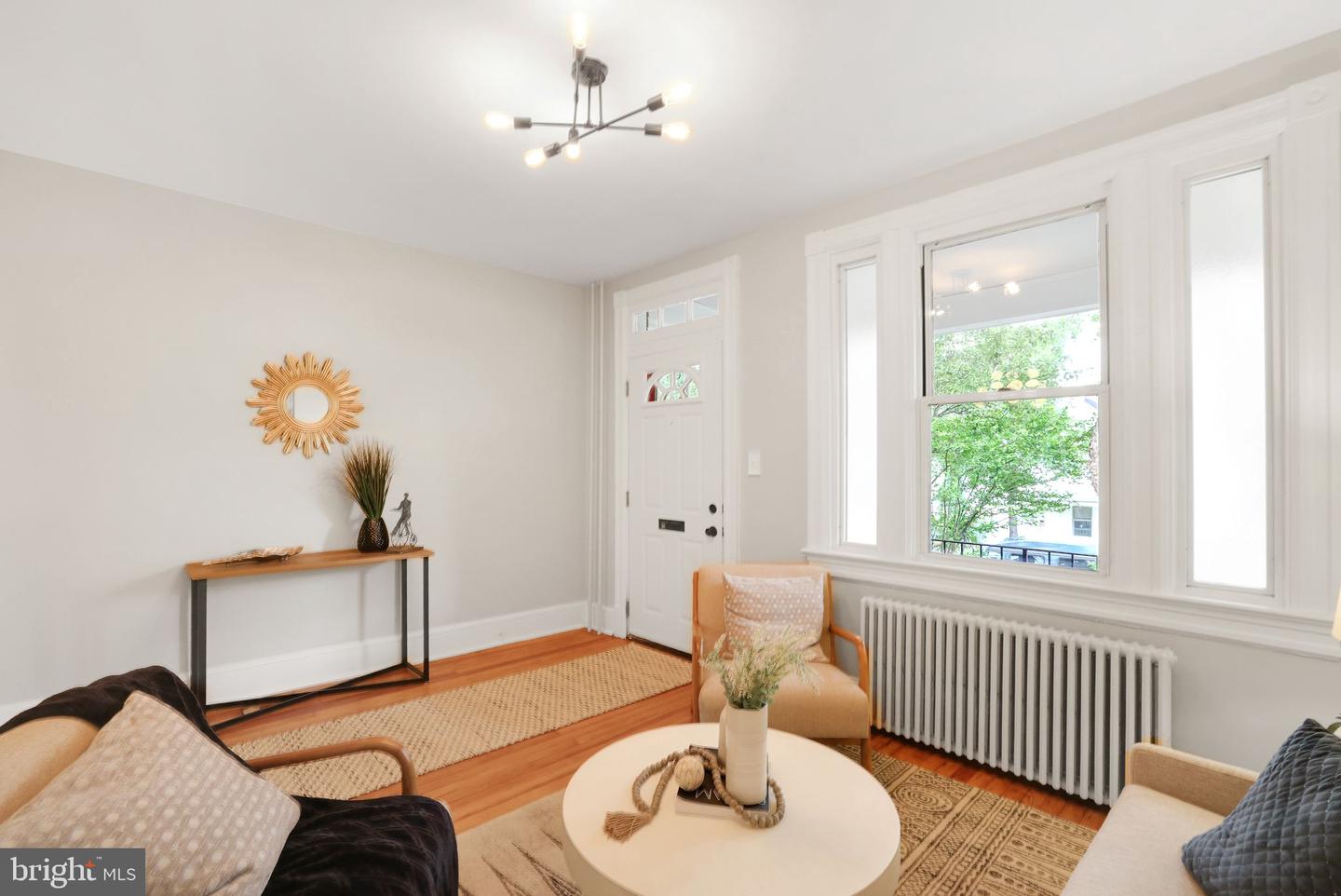 2420 2ND ST NE, WASHINGTON, District Of Columbia 20002, 2 Bedrooms Bedrooms, ,1 BathroomBathrooms,Residential,For sale,2420 2ND ST NE,DCDC2200228 MLS # DCDC2200228