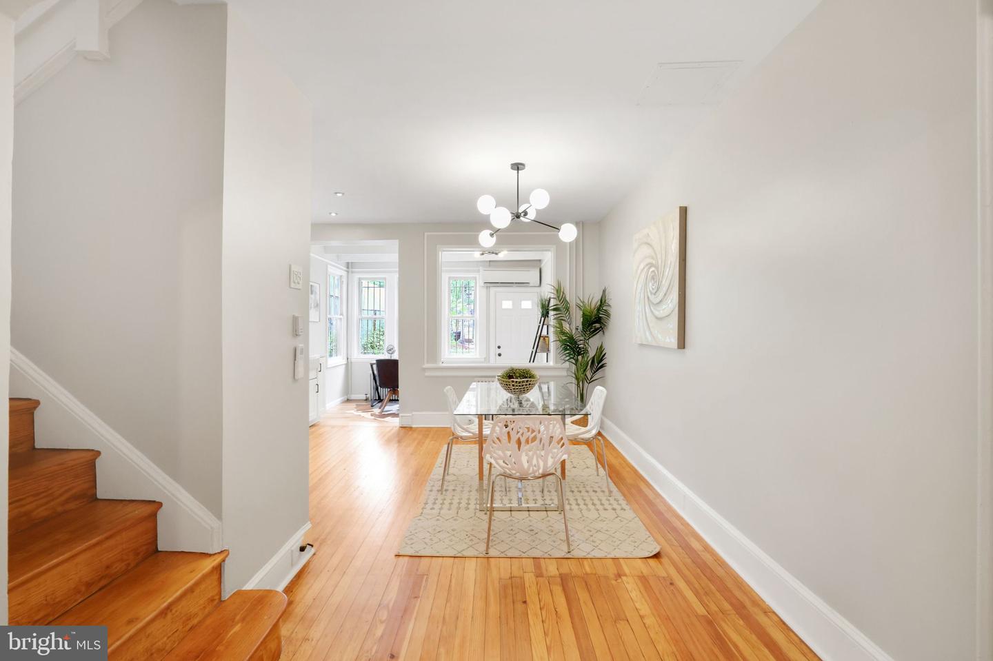 2420 2ND ST NE, WASHINGTON, District Of Columbia 20002, 2 Bedrooms Bedrooms, ,1 BathroomBathrooms,Residential,For sale,2420 2ND ST NE,DCDC2200228 MLS # DCDC2200228