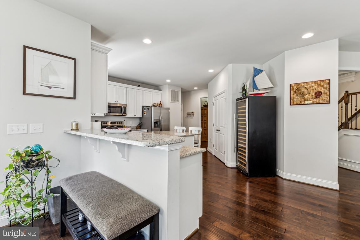435 POTOMAC RUN RD, FREDERICKSBURG, Virginia 22405, 4 Bedrooms Bedrooms, ,3 BathroomsBathrooms,Residential,For sale,435 POTOMAC RUN RD,VAST2038760 MLS # VAST2038760
