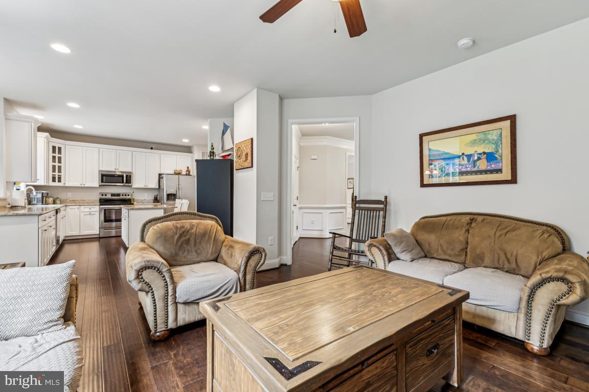 435 POTOMAC RUN RD, FREDERICKSBURG, Virginia 22405, 4 Bedrooms Bedrooms, ,3 BathroomsBathrooms,Residential,For sale,435 POTOMAC RUN RD,VAST2038760 MLS # VAST2038760