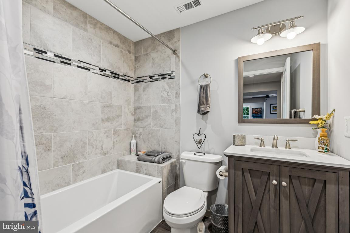 435 POTOMAC RUN RD, FREDERICKSBURG, Virginia 22405, 4 Bedrooms Bedrooms, ,3 BathroomsBathrooms,Residential,For sale,435 POTOMAC RUN RD,VAST2038760 MLS # VAST2038760
