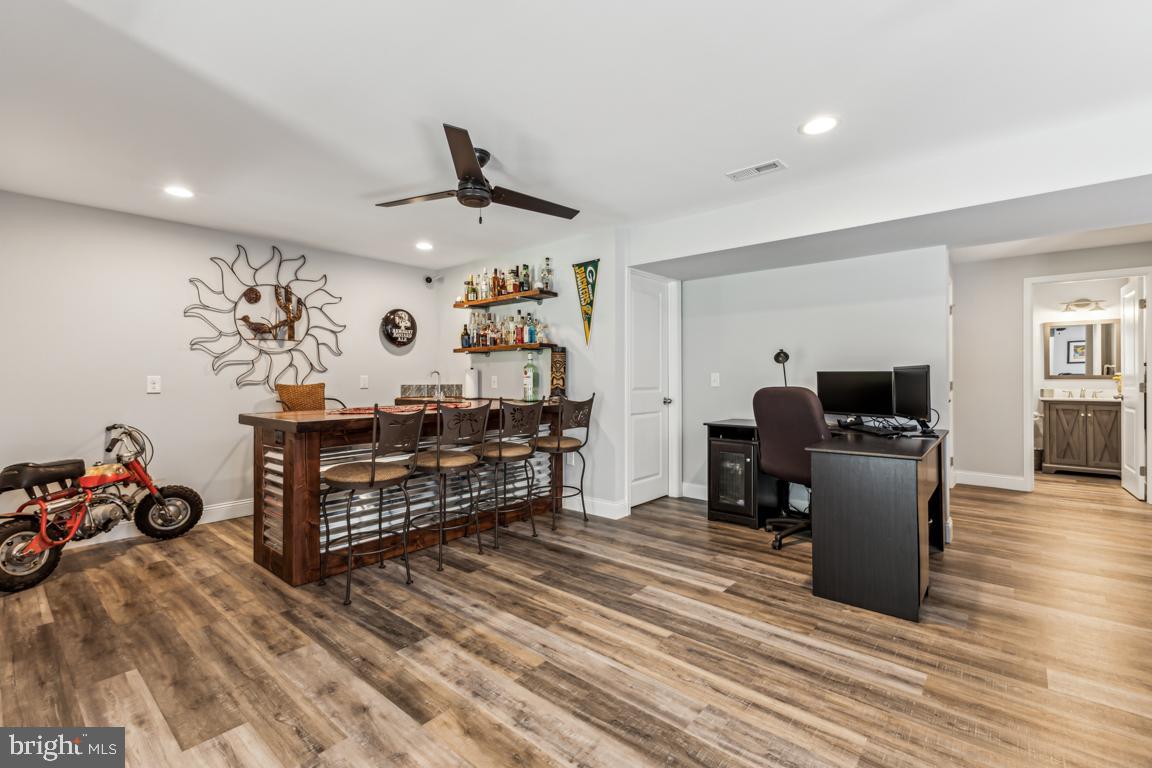 435 POTOMAC RUN RD, FREDERICKSBURG, Virginia 22405, 4 Bedrooms Bedrooms, ,3 BathroomsBathrooms,Residential,For sale,435 POTOMAC RUN RD,VAST2038760 MLS # VAST2038760