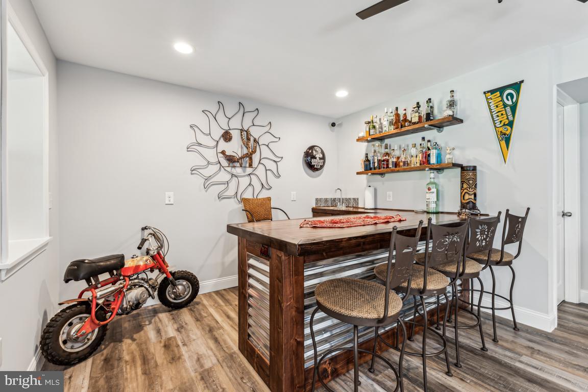 435 POTOMAC RUN RD, FREDERICKSBURG, Virginia 22405, 4 Bedrooms Bedrooms, ,3 BathroomsBathrooms,Residential,For sale,435 POTOMAC RUN RD,VAST2038760 MLS # VAST2038760