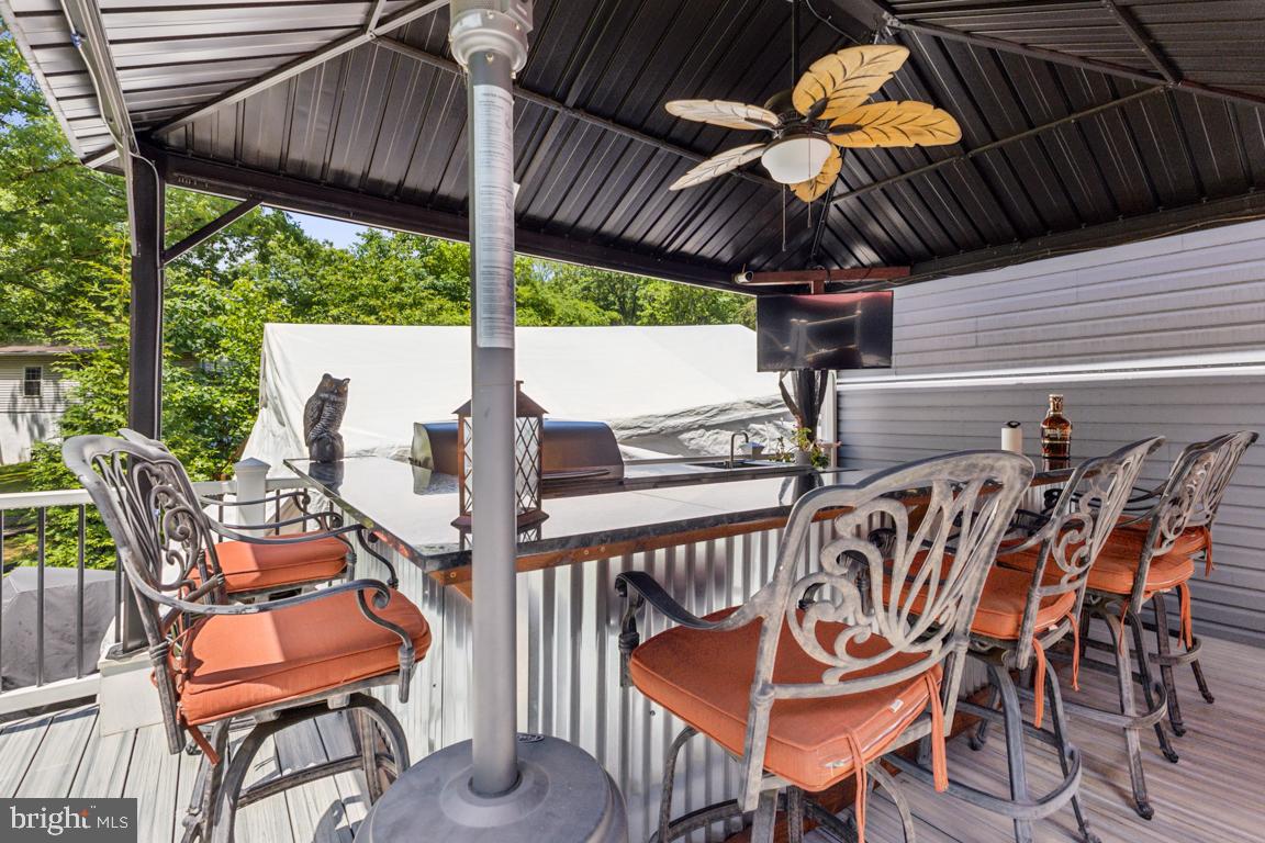 435 POTOMAC RUN RD, FREDERICKSBURG, Virginia 22405, 4 Bedrooms Bedrooms, ,3 BathroomsBathrooms,Residential,For sale,435 POTOMAC RUN RD,VAST2038760 MLS # VAST2038760