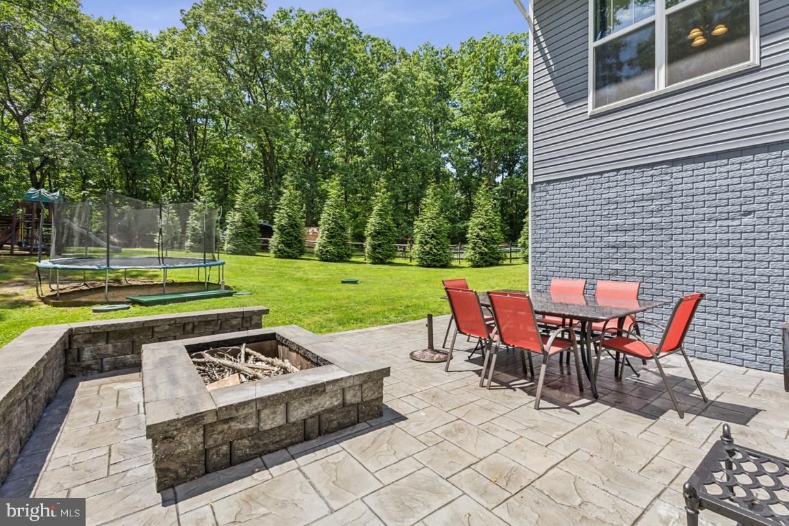 435 POTOMAC RUN RD, FREDERICKSBURG, Virginia 22405, 4 Bedrooms Bedrooms, ,3 BathroomsBathrooms,Residential,For sale,435 POTOMAC RUN RD,VAST2038760 MLS # VAST2038760