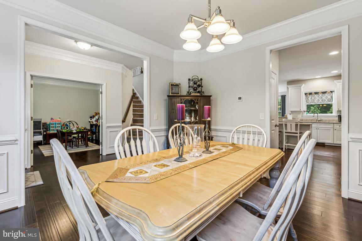 435 POTOMAC RUN RD, FREDERICKSBURG, Virginia 22405, 4 Bedrooms Bedrooms, ,3 BathroomsBathrooms,Residential,For sale,435 POTOMAC RUN RD,VAST2038760 MLS # VAST2038760