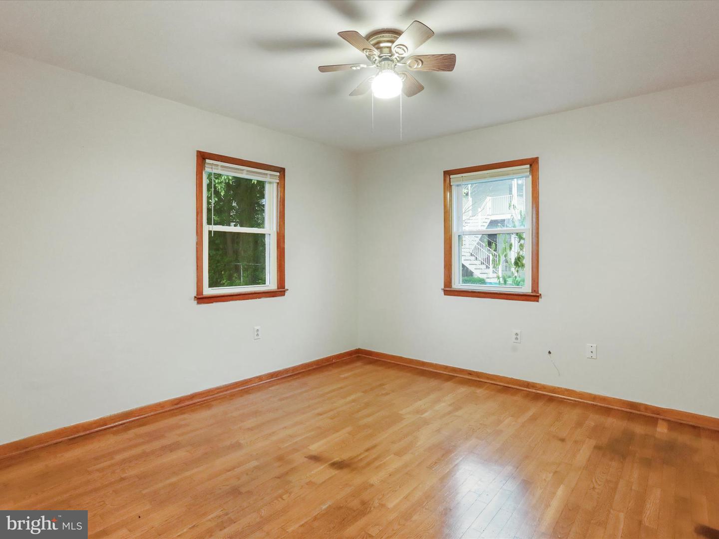 233 MOLDEN DR, WINCHESTER, Virginia 22601, 3 Bedrooms Bedrooms, ,1 BathroomBathrooms,Residential,For sale,233 MOLDEN DR,VAWI2007672 MLS # VAWI2007672