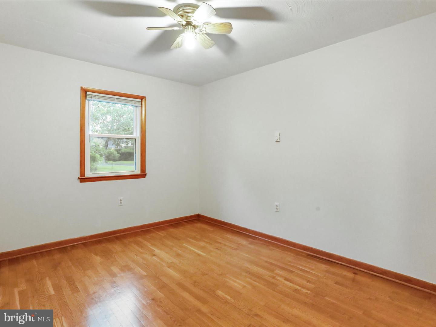 233 MOLDEN DR, WINCHESTER, Virginia 22601, 3 Bedrooms Bedrooms, ,1 BathroomBathrooms,Residential,For sale,233 MOLDEN DR,VAWI2007672 MLS # VAWI2007672