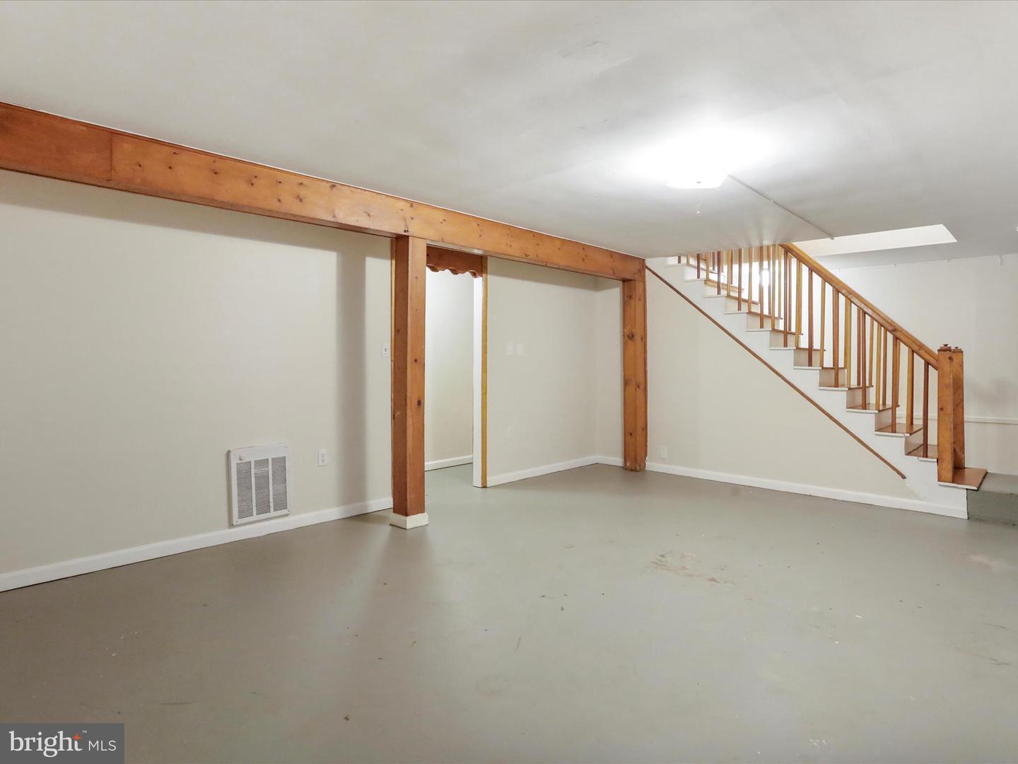 233 MOLDEN DR, WINCHESTER, Virginia 22601, 3 Bedrooms Bedrooms, ,1 BathroomBathrooms,Residential,For sale,233 MOLDEN DR,VAWI2007672 MLS # VAWI2007672
