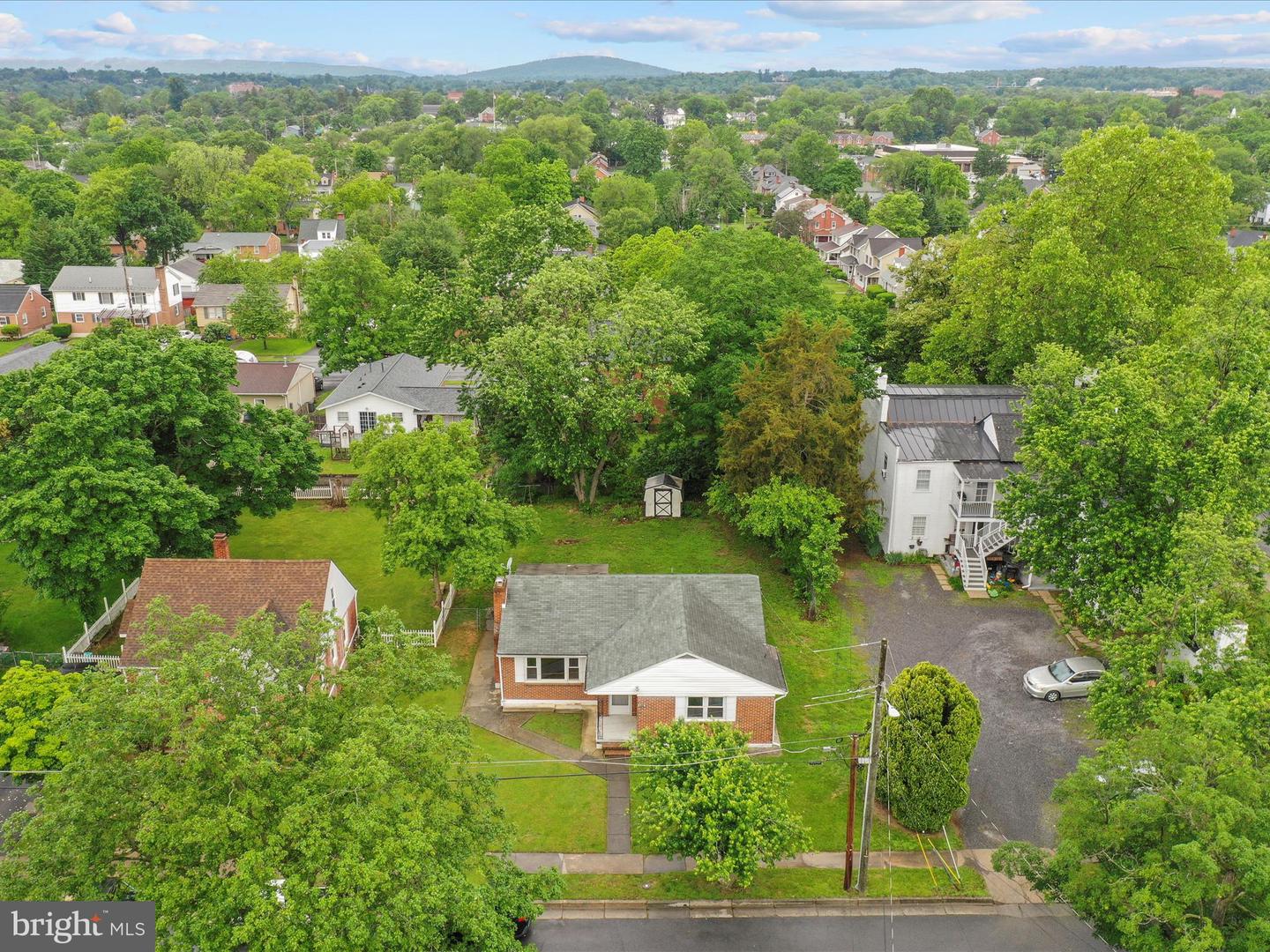 233 MOLDEN DR, WINCHESTER, Virginia 22601, 3 Bedrooms Bedrooms, ,1 BathroomBathrooms,Residential,For sale,233 MOLDEN DR,VAWI2007672 MLS # VAWI2007672