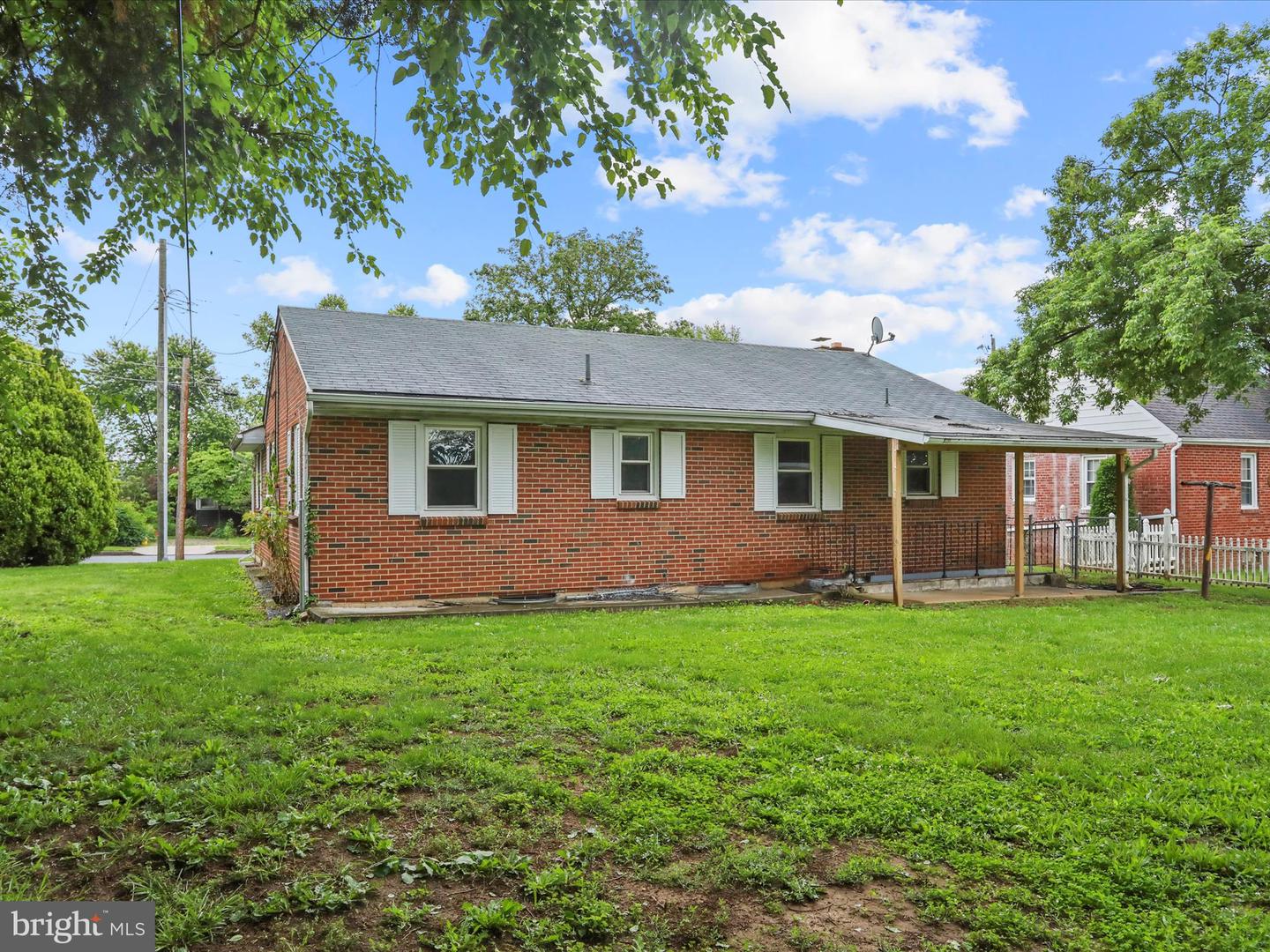 233 MOLDEN DR, WINCHESTER, Virginia 22601, 3 Bedrooms Bedrooms, ,1 BathroomBathrooms,Residential,For sale,233 MOLDEN DR,VAWI2007672 MLS # VAWI2007672